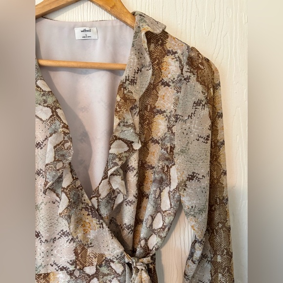 Wilfred Aritzia Louise Snakeskin Print Chiffon Wrap Ruffle Mini Dress - Picture 11 of 17